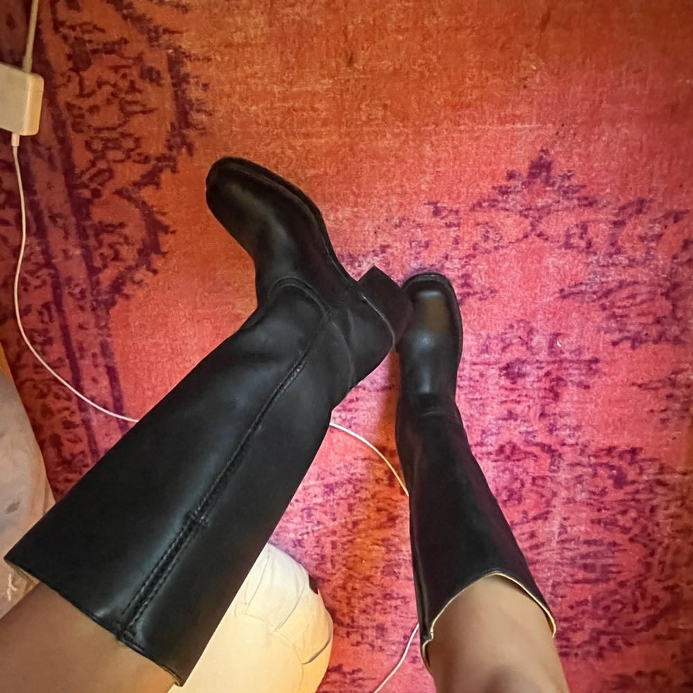 Frye Campus 14L Black boots in US W 7.5
